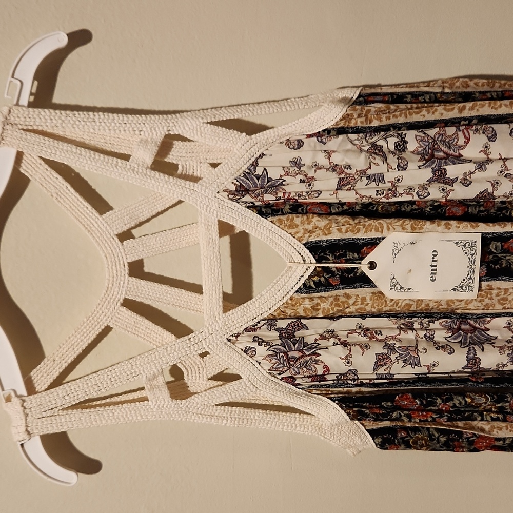 ❤️ NWT! ENTRO CROCHET STRAP BOHO MINI DRESS, MEDIUM - Picture 2 of 7